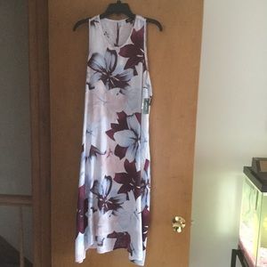 Sleeveless linen dress